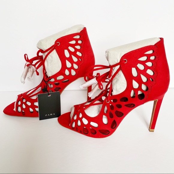 Zara Shoes - Zara openwork Wraparound Sandals